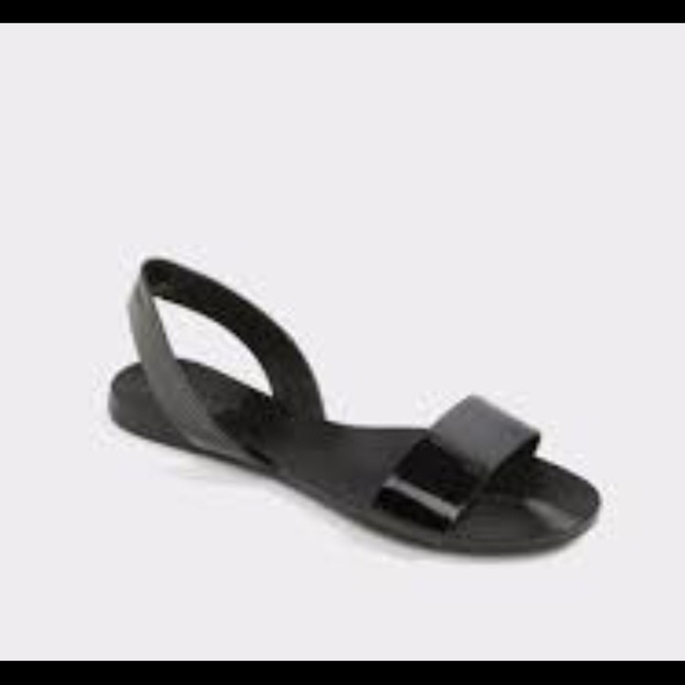 Well loved Aldo Yoana Flats